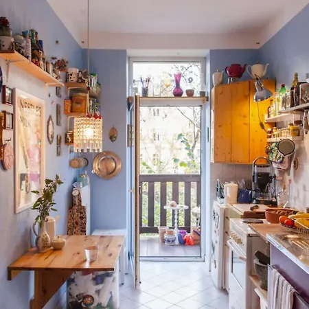 Apartment Gemütliche Mit Balkon - Südplatz Nur 2 Minuten Entfernt *